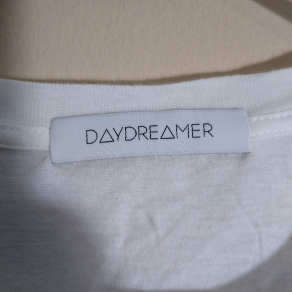 Daydreamer Biggie Sky's The Limit Boyfriend Tee - Picture 5 of 7